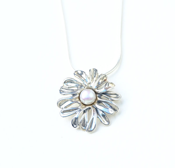 Textured Silver Flower Pendant with Pearl.