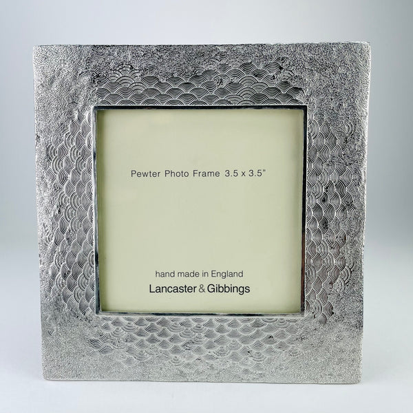 Handmade Wave Design Pewter Photograph Frame ( 3.5" x 3.5" Picture).