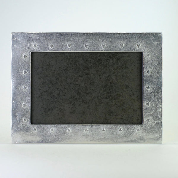 Handmade Heart Design Pewter Photo Frame  (7" x 5" Picture)