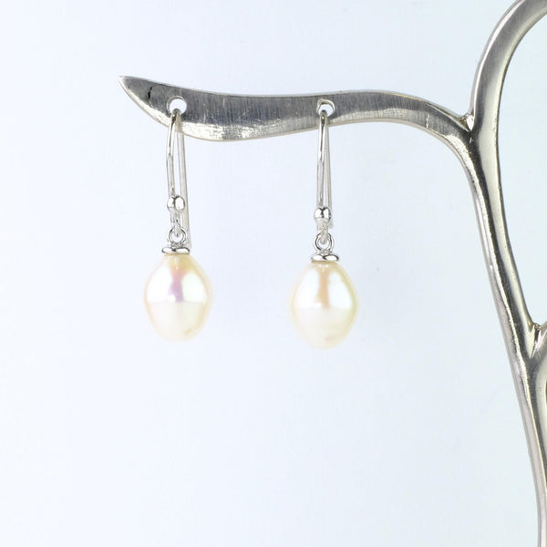 Silver and Freshwater Pearl Drop Earrings.