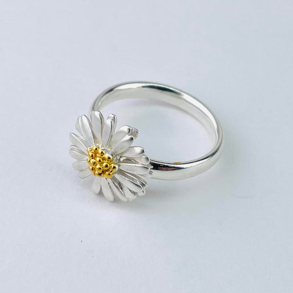 Sheena McMaster Silver and Gold Plated Daisy Ring.